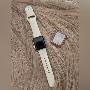 In great condition Apple Watch Series 3 38MM